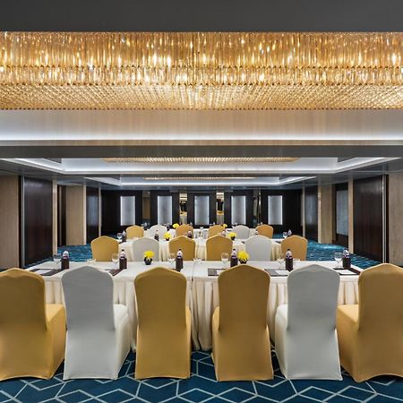Wow Crest, Indore - Ihcl Seleqtions Екстериор снимка