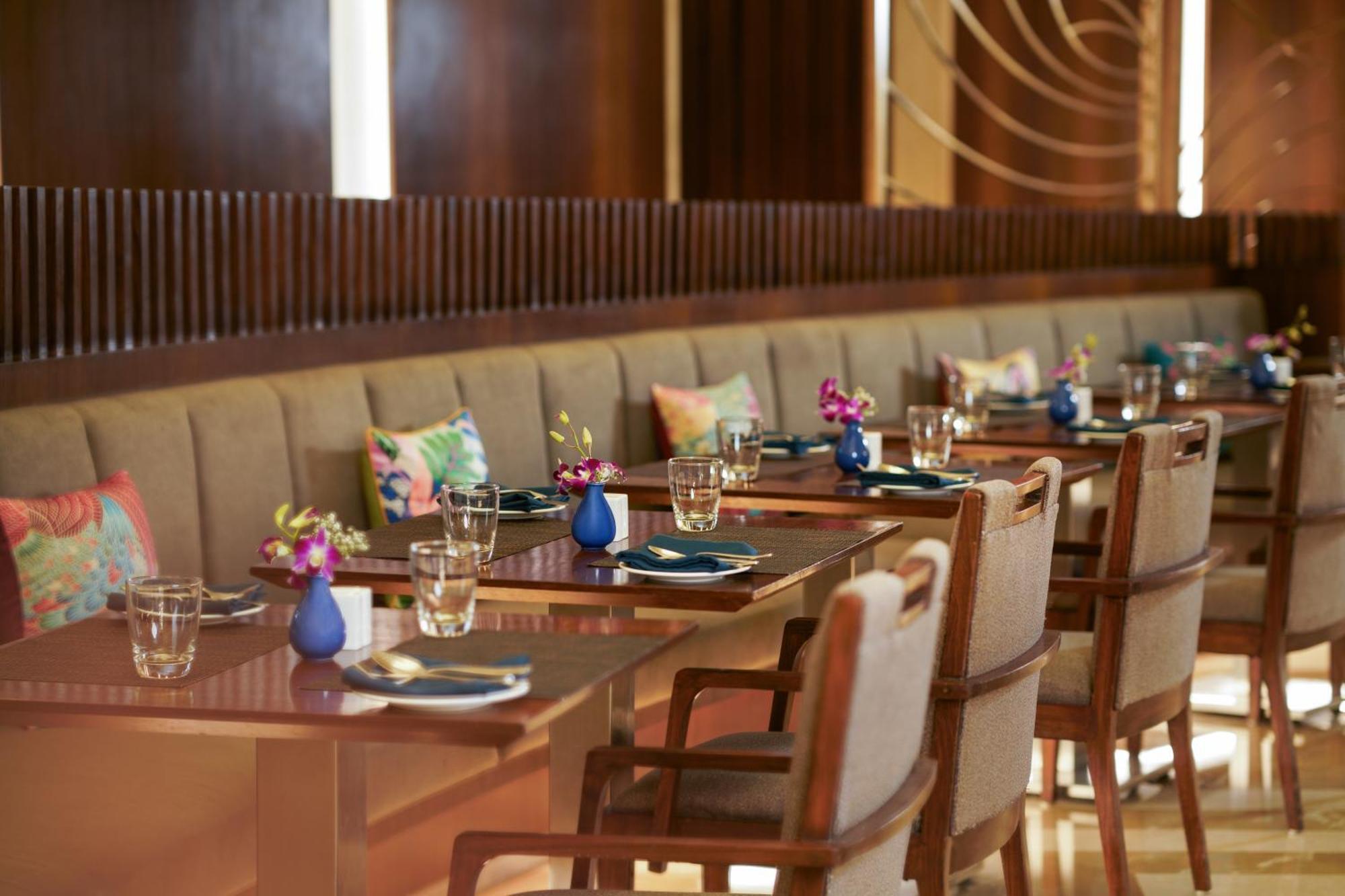 Wow Crest, Indore - Ihcl Seleqtions Екстериор снимка
