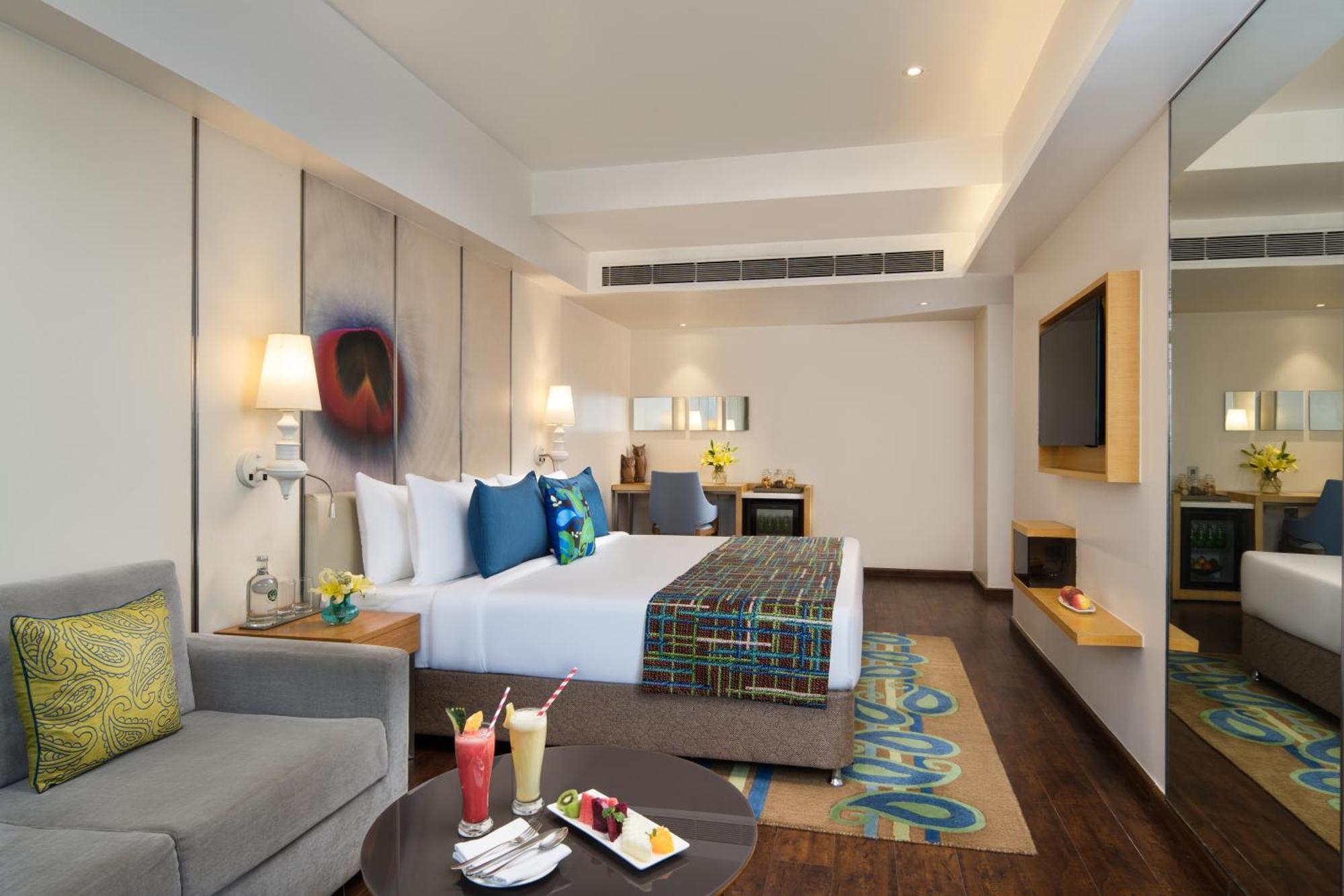 Wow Crest, Indore - Ihcl Seleqtions Екстериор снимка